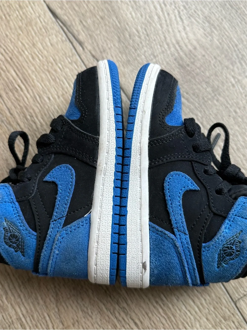 Jordan 1 retro high royal blue sneakers toddler baby boy 6C shoes